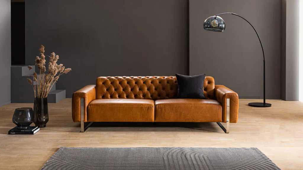 Modernes Chesterfield Sofa in Leder cognac