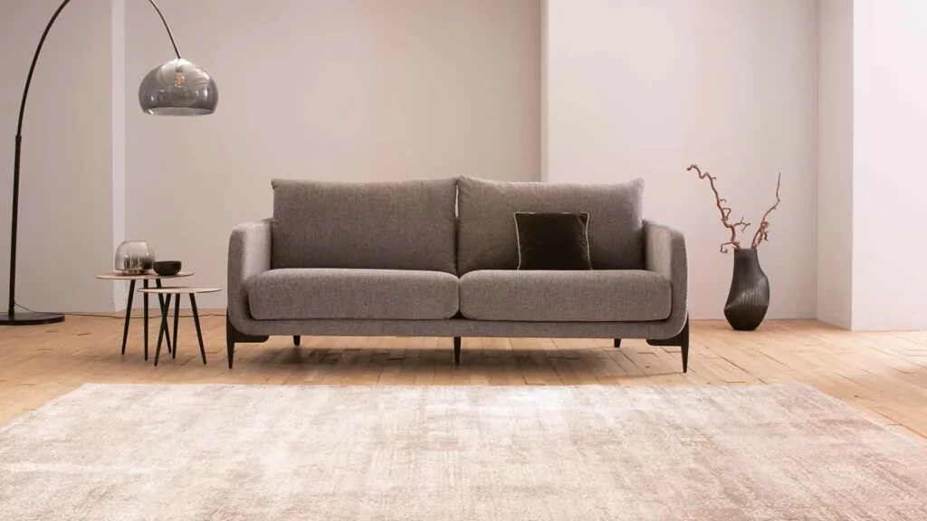 Skandi-Sofa Iversen in Grau